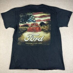 Ford Freedom Lives Here Black Statement T-Shirt Men's Medium USA Flag Truck Tee